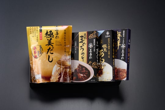 自家製カレーとだし